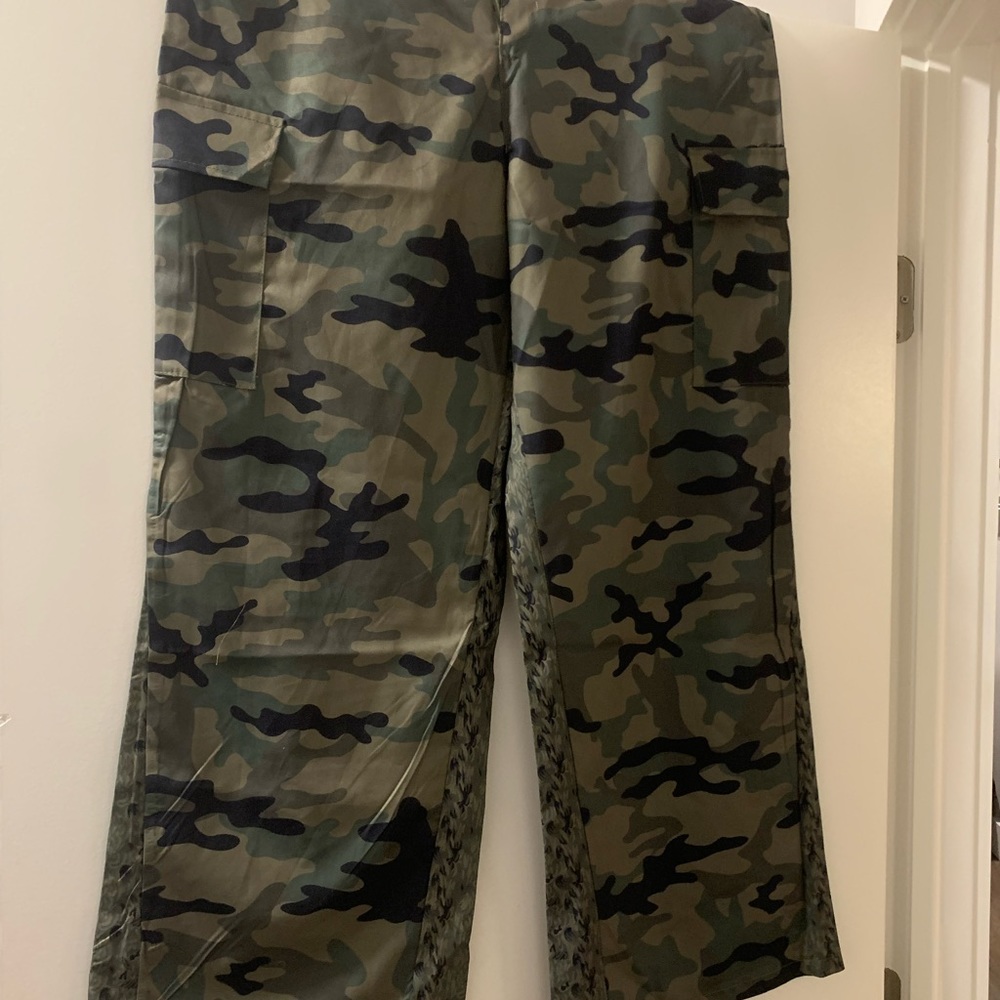 Cargo pants